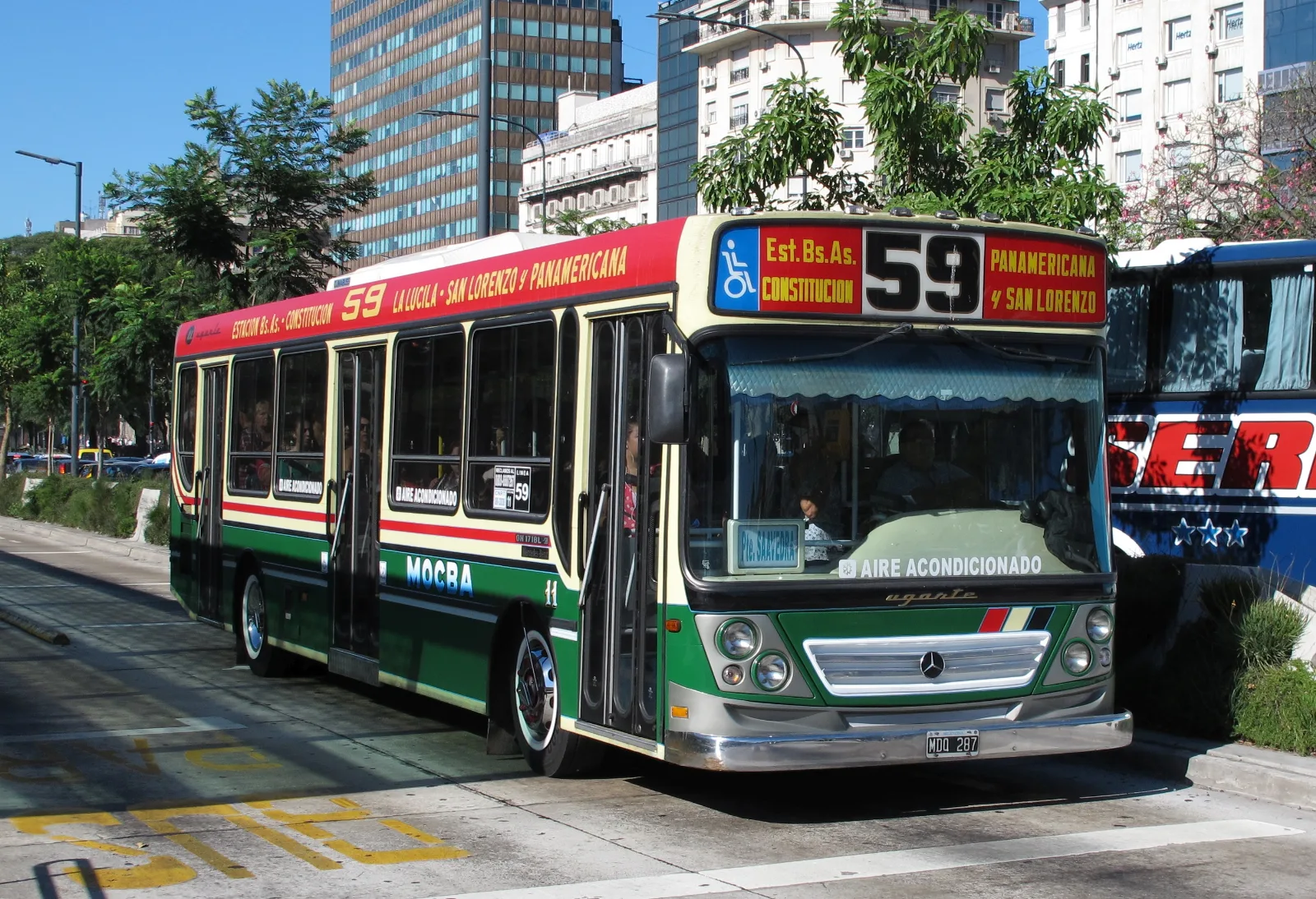 Buenos Aires - Ugarte Mercedes-Benz OH 1718L bus #11 on line No. 59 (Av 9 de Julio)